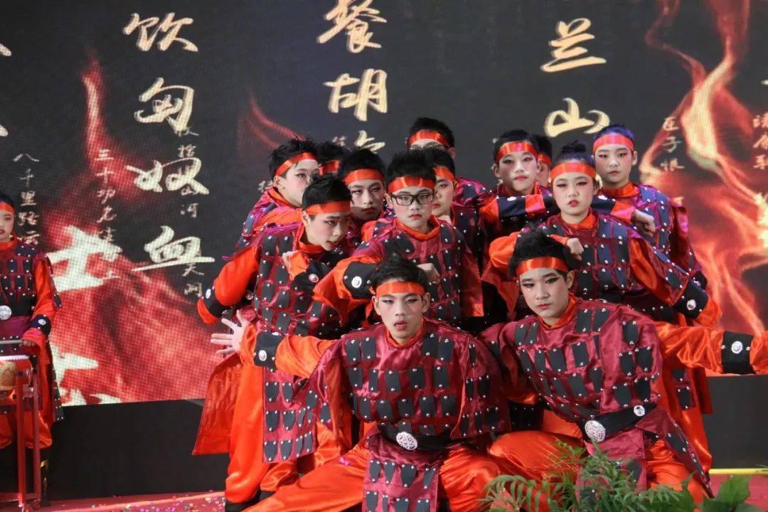 我叫MT4