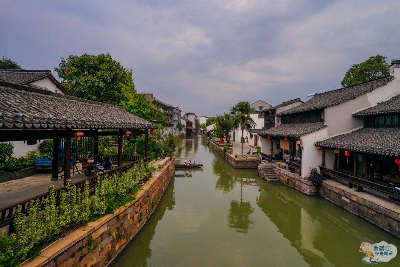 市政协三届三次会议胜利闭幕